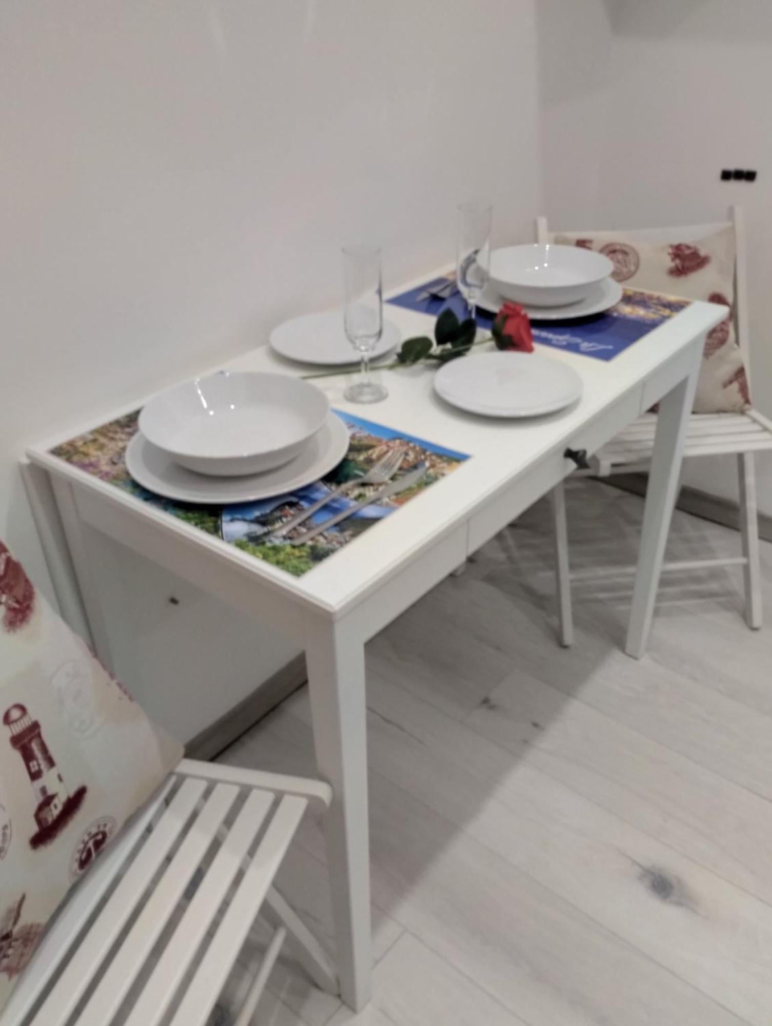 Casa Vacanze Andrea La Tua Base Per Visitare Il Mare Delle Cinque Terre Lägenhet La Spezia Exteriör bild