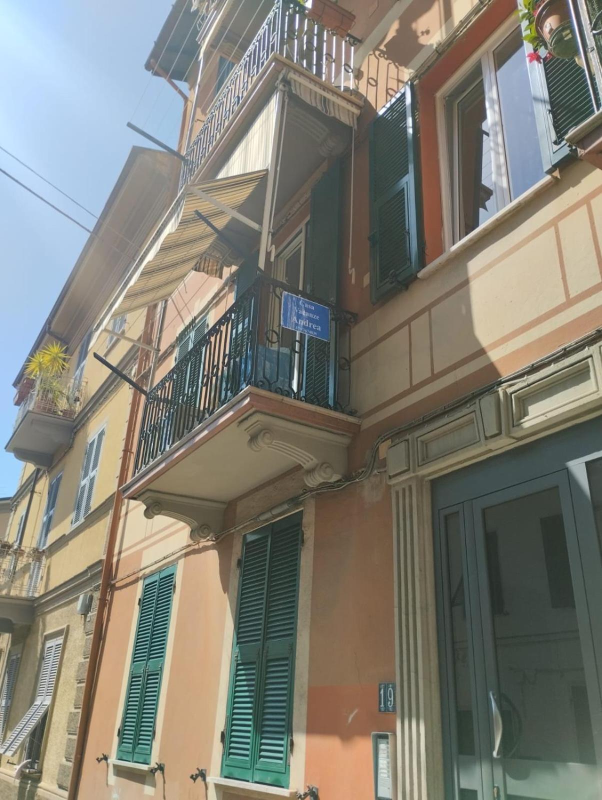 Casa Vacanze Andrea La Tua Base Per Visitare Il Mare Delle Cinque Terre Lägenhet La Spezia Exteriör bild