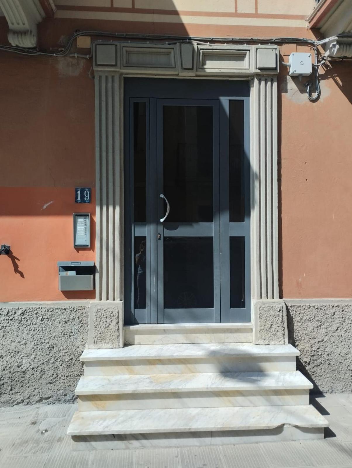 Casa Vacanze Andrea La Tua Base Per Visitare Il Mare Delle Cinque Terre Lägenhet La Spezia Exteriör bild